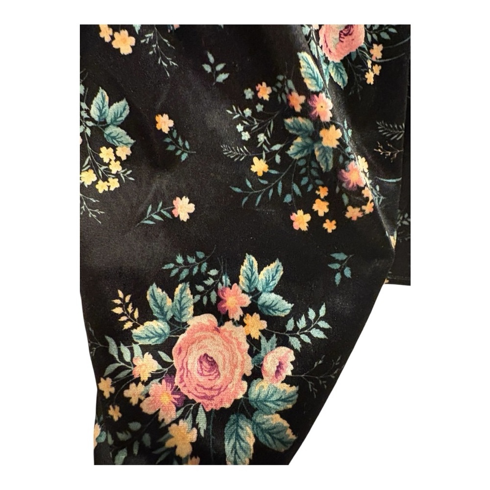 Cato Black Burnout Velvet Floral Blouse Dark Romantic Whimsigoth Plus 18/20W - Picture 2 of 5